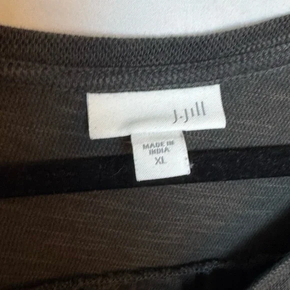 J Jill Dark Grey V-Neck Tunic Top Size XL - Picture 3 of 8